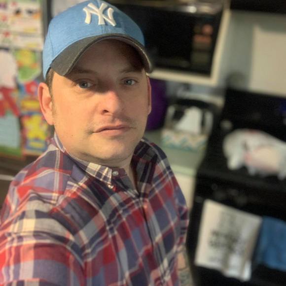 Meet your Posher, David - Picture 1 of 1